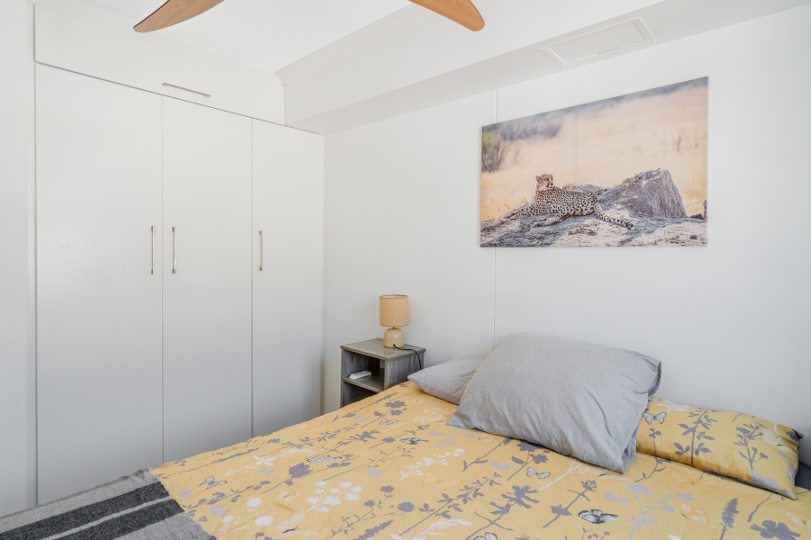 2 Bedroom Property for Sale in Zonnebloem Western Cape